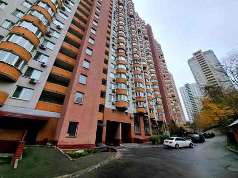 квартира за адресою Саперно-Слобідська вул., 8