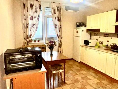 квартира за адресою Василя Симоненка вул., 5-А