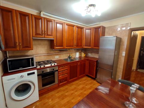 квартира за адресою Рибальська вул., 8