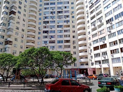 квартира за адресою Миколи Бажана просп., 26