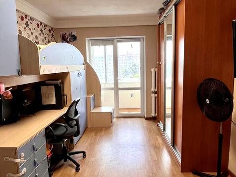 квартира за адресою Дніпровська набережна вул., 9-А