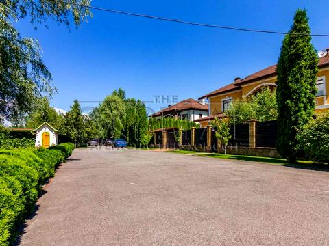 будинок за адресою смт. Козин, Миру вул., 92