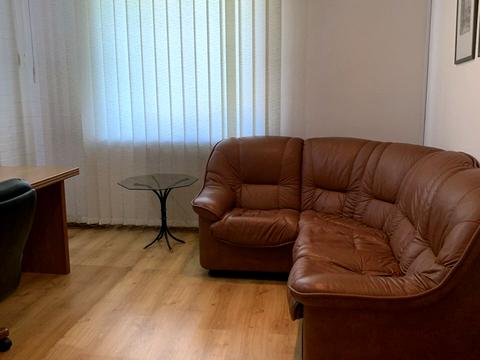 комерційна за адресою Хорива пров., 4
