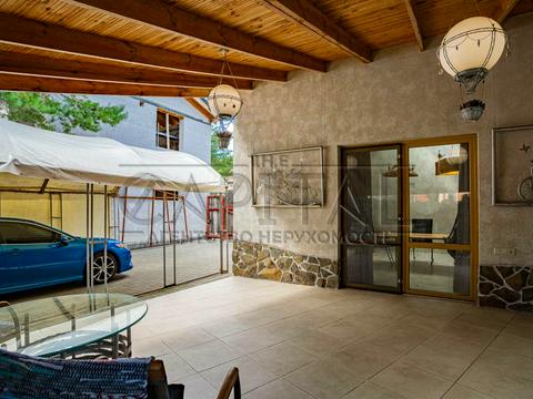 будинок за адресою Богатирська вул., 30-А