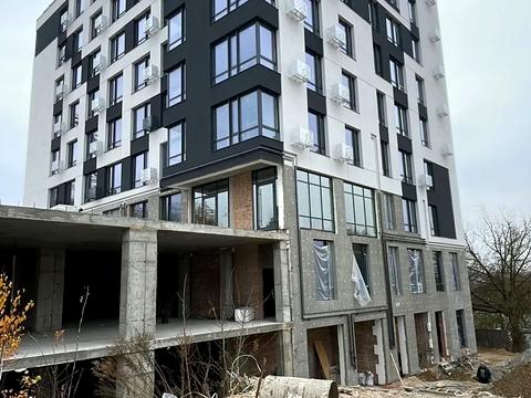 квартира по адресу Вячеслава Черновола ул., 82а