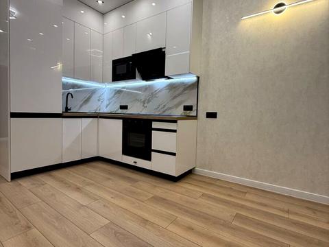 квартира за адресою Краснова вул., 3