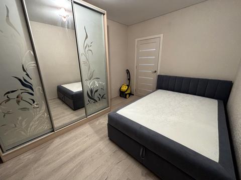 квартира по адресу Героев Днепра ул., 42-Б
