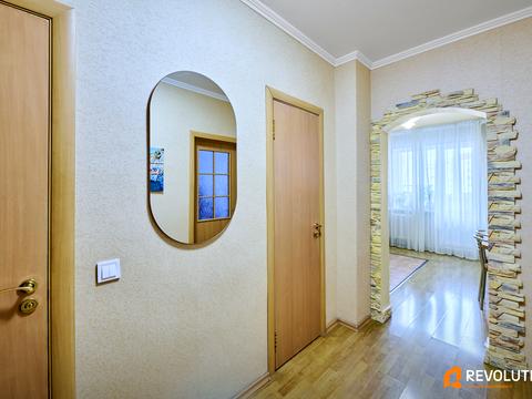 квартира за адресою Лариси Руденко вул., 10-В