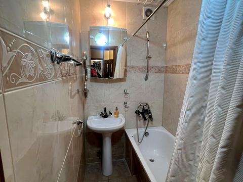 квартира за адресою Рибальська вул., 8