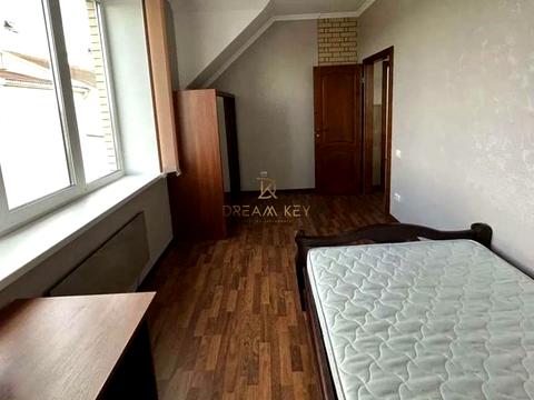 будинок за адресою Центральна вул.