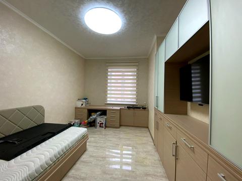 квартира за адресою Крутогірний узвіз (Рогальова), 28