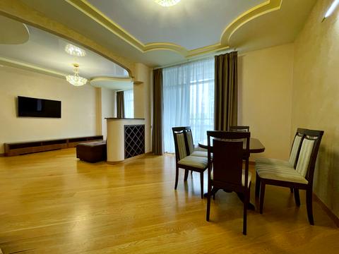 квартира по адресу Андрея Верхогляда ул. (Михайла Драгомирова), 12