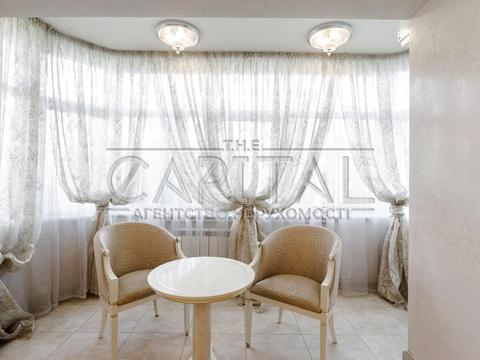 квартира за адресою Кропивницького вул., 8