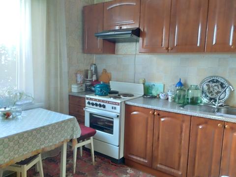кімната за адресою Братства Тарасівців вул. (Декабристів), 8