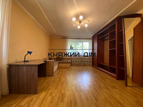 квартира за адресою Нижньоюрківська вул., 4