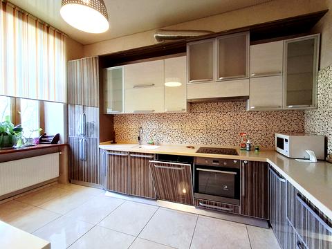 квартира по адресу Кандаурова ул., 3