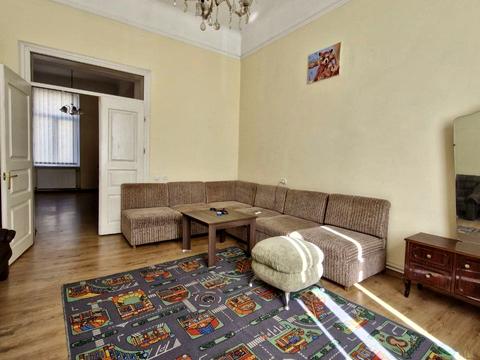 квартира за адресою Залізнична вул., 47