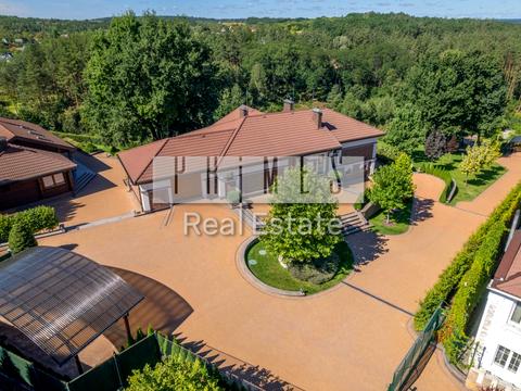 будинок за адресою Ягідна вул.