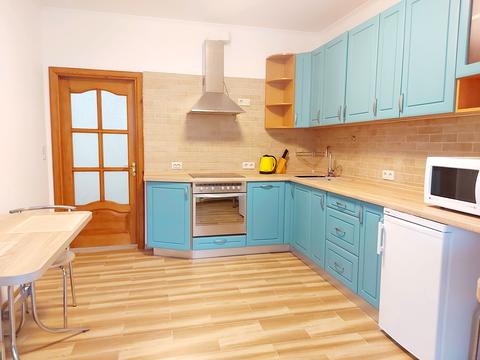 квартира за адресою Федора Ернста вул., 16-А