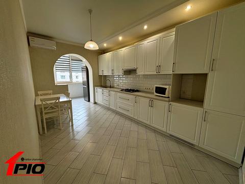 квартира за адресою Івана Сльоти вул., 50б