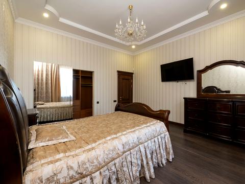 будинок за адресою с. Гореничі, Крутогірна вул.