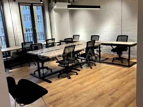 коммерческая по адресу Антоновича ул. (Горького), 74-78