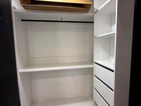 квартира по адресу Крайковского ул., 1