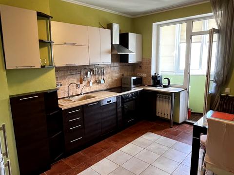 квартира по адресу Днепровская набережная ул., 25