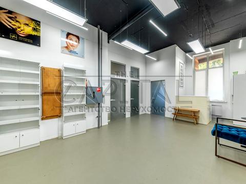 комерційна за адресою Старонаводницька вул., 6