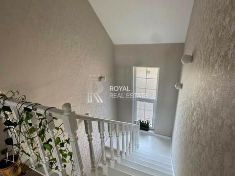 будинок за адресою Центральна вул.