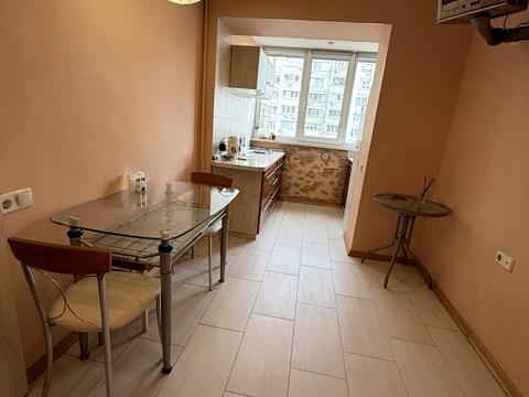 квартира за адресою Антоновича вул. (Горького), 94-96