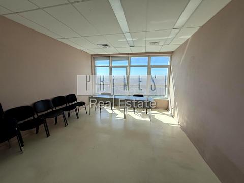 комерційна за адресою Кловський узвіз, 7a