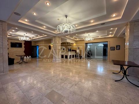 комерційна за адресою Ушинського вул., 19