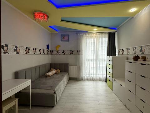 квартира за адресою Володимира Івасюка вул., 7