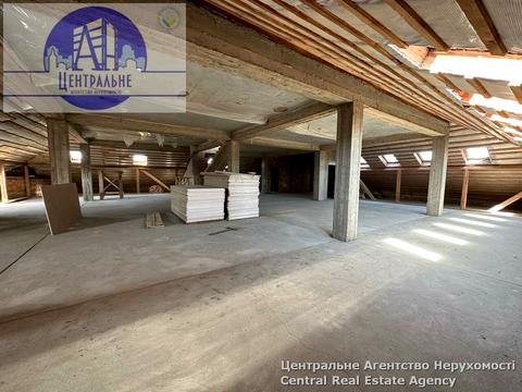 комерційна за адресою Хотинська вул., 39в