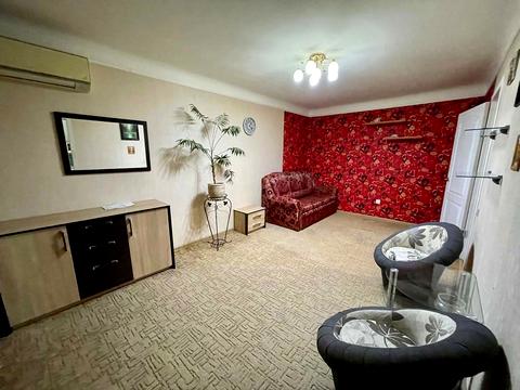 квартира за адресою Олександра Поля просп. (Кірова), 115