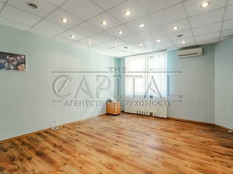 коммерческая по адресу Евгения Коновальца ул. (Щорса), 32-А