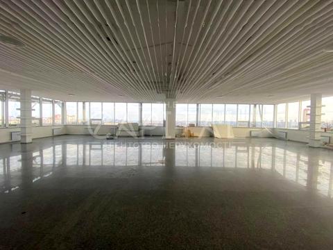 коммерческая по адресу Валерия Лобановского просп. (Краснозвездный), 56