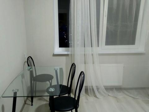 квартира за адресою Перлинна вул., 6