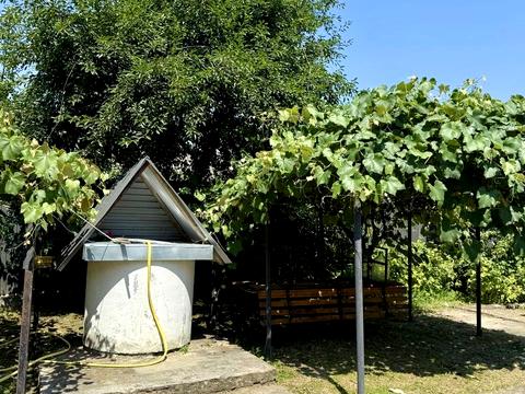будинок за адресою Українська