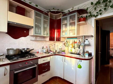 комната по адресу Степана Бандери ул., 16