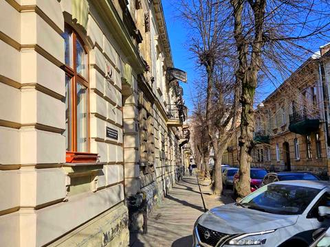 квартира за адресою Зелена вул., 21