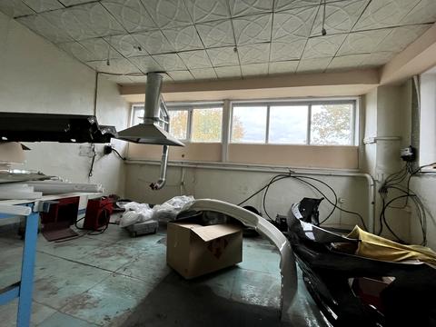 комерційна за адресою Вільна вул., 22