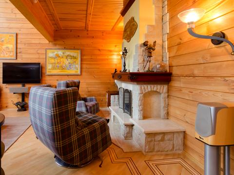 дом по адресу с. Новые безрадичи, Лесная, 99