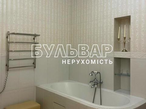 квартира по адресу Гвардейцев-Широнинцев ул., 33