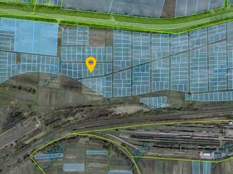 участок по адресу 