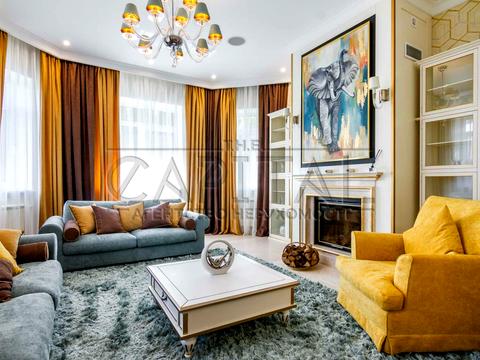 будинок за адресою смт. Козин, Миру вул., 92