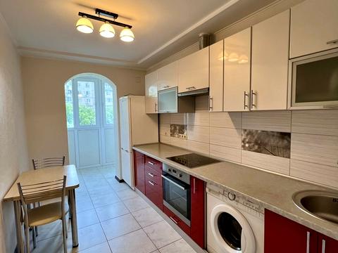 квартира за адресою Світлий пров., 14