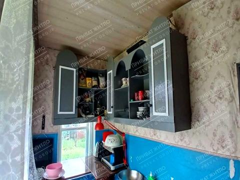 дом по адресу центральна, 1
