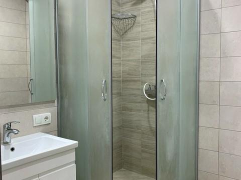 квартира за адресою казакевича, 25